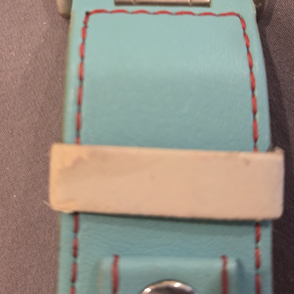 JULIUS & FRIENDS NON-FUNCTIONING WATCH - MAN MADE MATERIAL - Picture 4 of 8